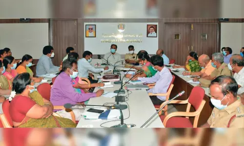 சுதந்திர தின விழா கொண்டாட்டத்தை முன்னிட்டு கலெக்டர் தலைமையில் ஆலோசனை கூட்டம் சுதந்திர தின விழா கொண்டாட்டத்தை முன்னிட்டு கலெக்டர் தலைமையில் ஆலோசனை கூட்டம்