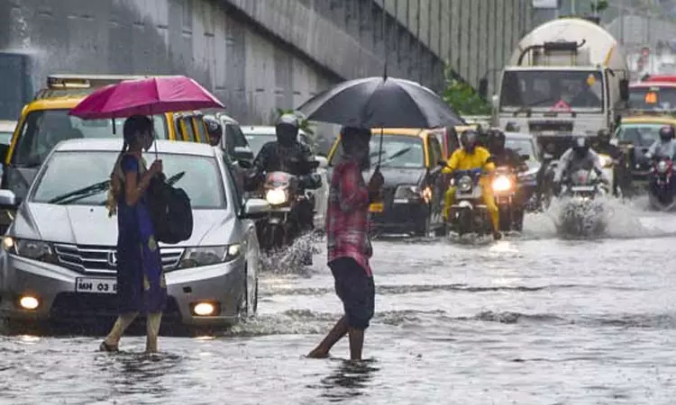 தொடர் மழை: இடுக்கி மாவட்டத்தில் பள்ளி, கல்லூரிகளுக்கு இன்று விடுமுறை