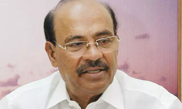 கடன் தவணை செலுத்தாததால் குண்டர்களை வைத்து மிரட்டிய தனியார் வங்கி அதிகாரிகளை கைது செய்ய வேண்டும் - ராமதாஸ்