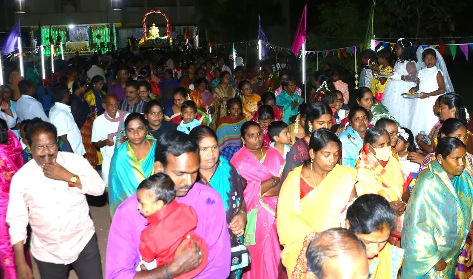 புனித அந்தோணியார் ஆலயத்தில் திவ்ய நற்கருணை பெருவிழா