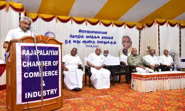 ரெயில்வே மேம்பால பணிகளை விரைந்து முடிக்க வேண்டும்