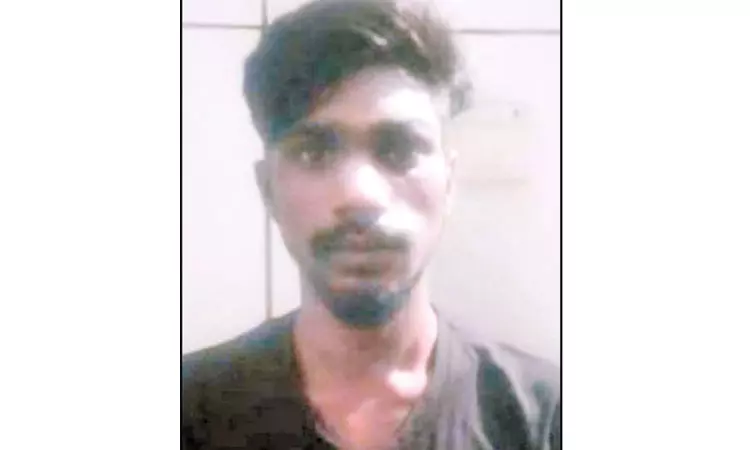 ரவுடி வெட்டிக்கொலை: குடிபோதை தகராறில் நண்பர்கள் வெறிச்செயல்