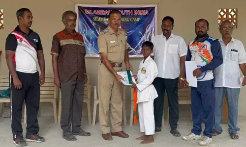 சிலம்பு பயிற்சி முகாம் சிலம்பு பயிற்சி முகாம்