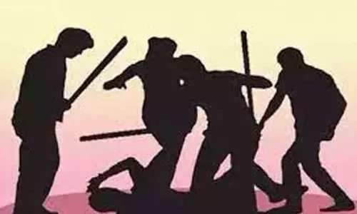 தாய்-மகன் மீது தாக்குதல்