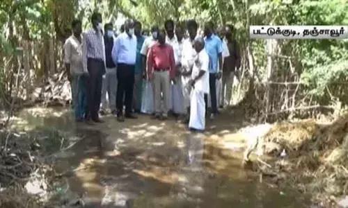 தஞ்சையில் வெள்ளத்தால் பாதிக்கப்பட்ட பகுதிகளில் சுகாதாரத்துறை இயக்குனர் ஆய்வு தஞ்சையில் வெள்ளத்தால் பாதிக்கப்பட்ட பகுதிகளில் சுகாதாரத்துறை இயக்குனர் ஆய்வு