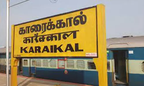 காரைக்கால் ரெயில் நிலையத்தில் தேசியக்கொடி பறப்பதில்லை