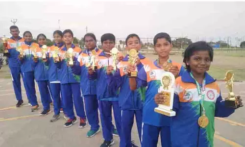 சர்வதேச சிலம்ப போட்டியில் பெரம்பலூர் பள்ளி மாணவர்கள் 10 பேர் தங்கம் வென்று சாதனை சர்வதேச சிலம்ப போட்டியில் பெரம்பலூர் பள்ளி மாணவர்கள் 10 பேர் தங்கம் வென்று சாதனை