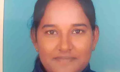 தேசிய அளவிலான ஜூடோ போட்டிக்கு அரசு கல்லூரி மாணவி தேர்வு