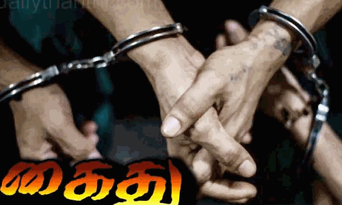 அ.ம.மு.க. பிரமுகர் உள்பட 2 பேர் கைது அ.ம.மு.க. பிரமுகர் உள்பட 2 பேர் கைது