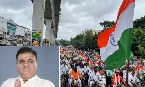 தேசியக்கொடி இல்லாத வீடுகளின் புகைப்படங்களை எனக்கு அனுப்பவும் - சர்ச்சையில் சிக்கிய பாஜக தலைவர் விளக்கம்