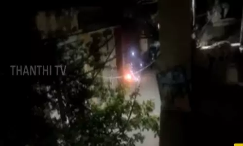 சென்னை தரமணியில் 10மணி நேரம் மின் தடை: மக்கள் அவதி சென்னை தரமணியில் 10மணி நேரம் மின் தடை: மக்கள் அவதி
