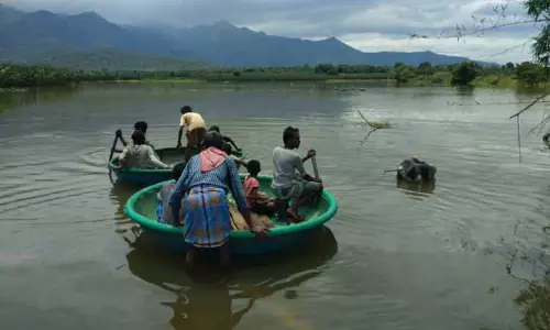 லிங்காபுரம் தரைப்பாலம் தண்ணீரில் மூழ்கியது
