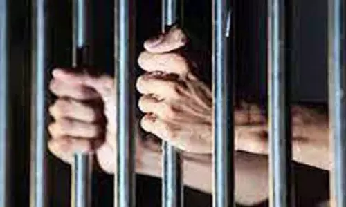 கணவன்-மனைவி கைது