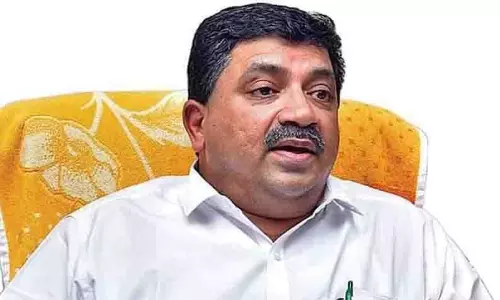 சாக்கடை அரசியல் செய்பவர்கள் குறித்து பேச விரும்பவில்லை-அமைச்சர் பழனிவேல் தியாகராஜன் பேட்டி சாக்கடை அரசியல் செய்பவர்கள் குறித்து பேச விரும்பவில்லை-அமைச்சர் பழனிவேல் தியாகராஜன் பேட்டி