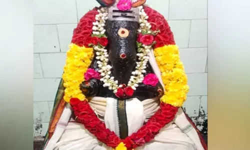 நாகையில் விநாயகர் கோவில்களில் சங்கடகர சதுர்த்தி வழிபாடு - திரளான பக்தர்கள் சாமி தரிசனம்