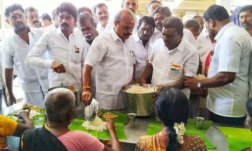 சுதந்திர தின விழா கொண்டாட்டம்