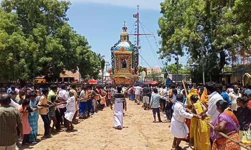 மாதா ஆலய தேர் பவனி