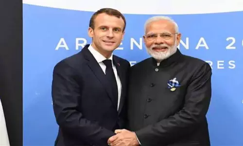பிரான்ஸ் அதிபர் மேக்ரானுடன் பிரதமர் மோடி தொலைபேசியில் பேச்சு