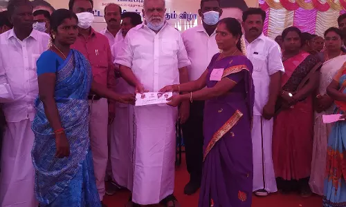 அனைத்து துறைகளிலும் தமிழகம் சிறந்த மாநிலமாக உருவெடுத்து வருகிறது; அமைச்சர் இ.பெரியசாமி பேச்சு அனைத்து துறைகளிலும் தமிழகம் சிறந்த மாநிலமாக உருவெடுத்து வருகிறது; அமைச்சர் இ.பெரியசாமி பேச்சு