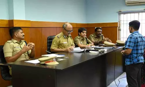 மக்கள் குறைதீர்க்கும் நாள் கூட்டம்