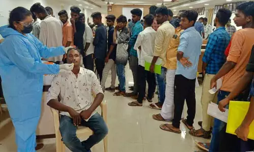 பேரிடர் மேலாண்மை பயிற்சி பெற தன்னார்வலர்கள் ஆர்வம் :  கலெக்டர் அலுவலகத்தில் குவிந்தனர்