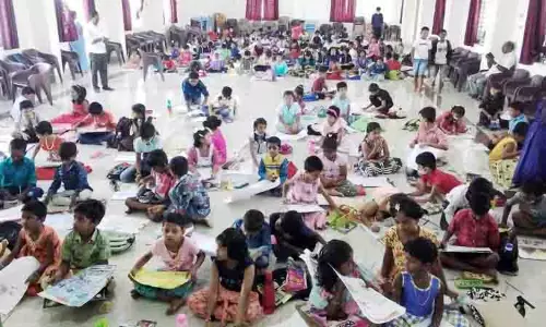 பள்ளி மாணவர்களுக்கு ஓவியப்போட்டி