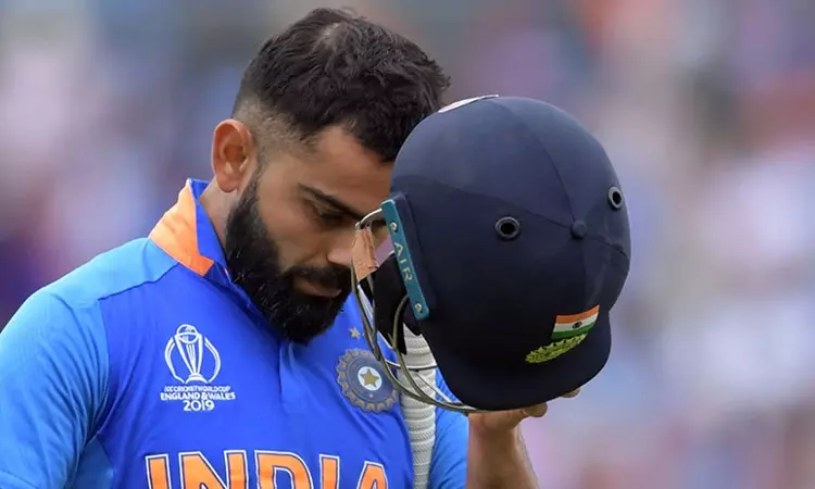 என்னை நேசிப்பவர்கள் இருந்தாலும் கூட தனிமையை உணர்ந்துள்ளேன்- மனம் திறந்து பேசிய விராட் கோலி என்னை நேசிப்பவர்கள் இருந்தாலும் கூட தனிமையை உணர்ந்துள்ளேன்- மனம் திறந்து பேசிய விராட் கோலி