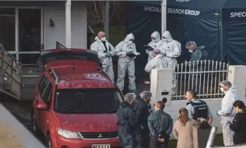 ஆன்லைனில் வாங்கிய லாக்கரில் குழந்தைகள் சடலம் அதிர்ச்சியில் உறைந்த வாடிக்கையாளர்