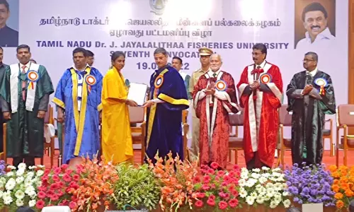 நாட்டின் முன்னேற்றத்திற்கு இளைஞர்கள் பொறுப்பேற்க வேண்டும் - கவர்னர் ஆர்.என் ரவி நாட்டின் முன்னேற்றத்திற்கு இளைஞர்கள் பொறுப்பேற்க வேண்டும் - கவர்னர் ஆர்.என் ரவி