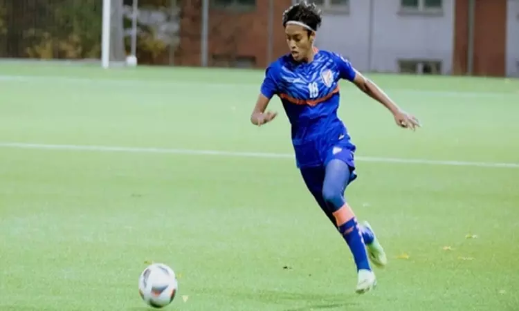 ஐரோப்பிய பெண்கள் சாம்பியன்ஸ் லீக் கால்பந்து போட்டியில் இந்திய வீராங்கனை மனிஷா கல்யாண் பங்கேற்று சாதனை ஐரோப்பிய பெண்கள் சாம்பியன்ஸ் லீக் கால்பந்து போட்டியில் இந்திய வீராங்கனை மனிஷா கல்யாண் பங்கேற்று சாதனை