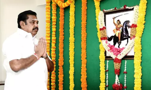 சுதந்திர போராட்ட வீரர் ஒண்டிவீரன் நினைவு தினம் - எடப்பாடி பழனிசாமி மரியாதை சுதந்திர போராட்ட வீரர் ஒண்டிவீரன் நினைவு தினம் - எடப்பாடி பழனிசாமி மரியாதை