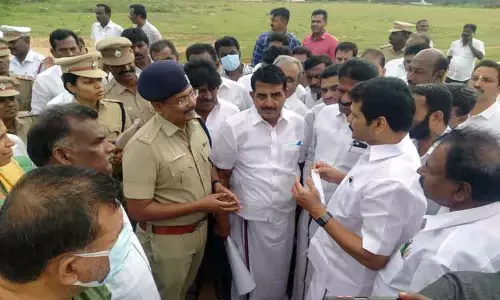 முதல்-அமைச்சர் மு.க.ஸ்டாலின் வருகை: பொள்ளாச்சியில் அமைச்சர் ஆய்வு முதல்-அமைச்சர் மு.க.ஸ்டாலின் வருகை: பொள்ளாச்சியில் அமைச்சர் ஆய்வு