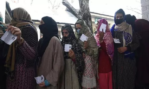 காஷ்மீரில் புதிதாக 25 லட்சம் வெளிமாநில வாக்காளர்கள் சேர்ப்பா? அரசு விளக்கம்