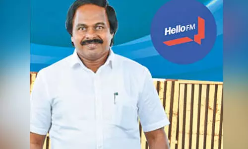 அ.தி.மு.க.வை உடைக்க பார்க்கிறதா தி.மு.க.? அமைச்சர் மனோ தங்கராஜ் பதில்
