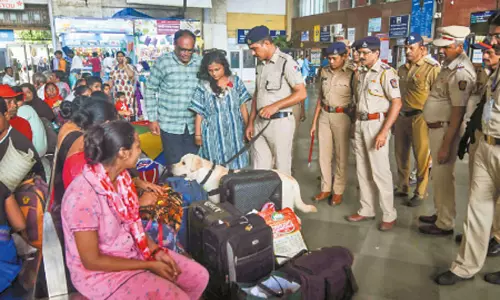 மும்பைக்கு பயங்கரவாத அச்சுறுத்தல்: பாதுகாப்பு அதிகரிப்பு