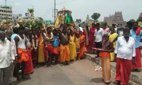 அம்மன் கோவில்களில் செடல் திருவிழா அம்மன் கோவில்களில் செடல் திருவிழா