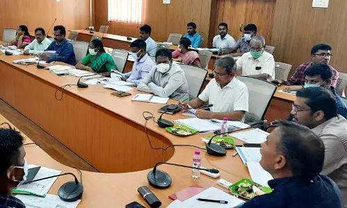 அரசு திட்டங்களை பொதுமக்கள் பயன்பாட்டுக்கு கொண்டு வர வேண்டும் அரசு திட்டங்களை பொதுமக்கள் பயன்பாட்டுக்கு கொண்டு வர வேண்டும்