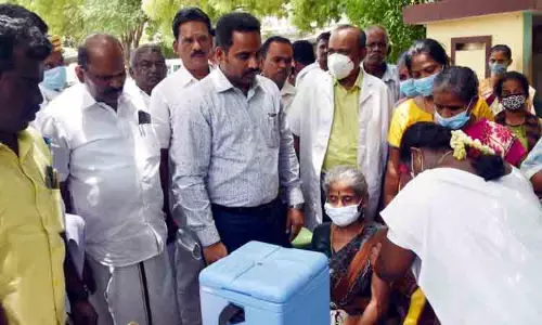 8 ஆயிரம் பேருக்கு கொரோனா தடுப்பூசி