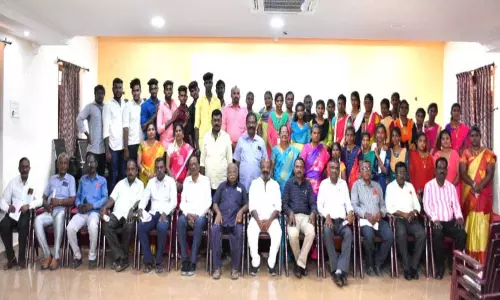 சாயர்புரம் போப் கல்லூரியில் முன்னாள் மாணவர்கள் சந்திப்பு