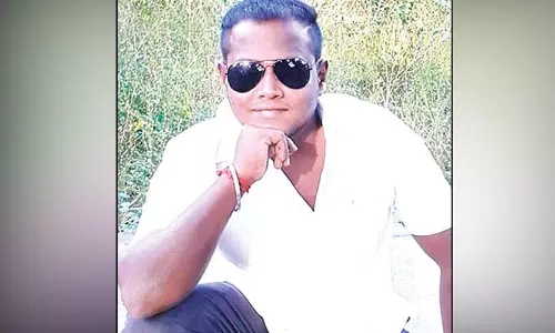 தனியார் நிதி நிறுவன ஊழியர் கழுத்தை அறுத்து படுகொலை தனியார் நிதி நிறுவன ஊழியர் கழுத்தை அறுத்து படுகொலை