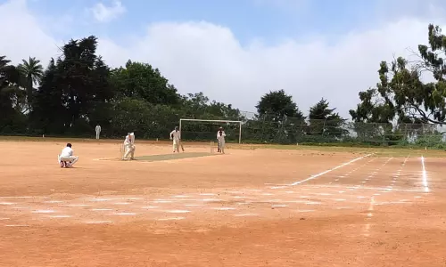 நீலகிரி மாவட்ட கிரிக்கெட் சங்கத்தில்  புதிதாக இணைய தகுதிச்சுற்றுக்கான லீக் போட்டி-கோத்தகிரி புளூ மவுண்டன் அணி அபார வெற்றி