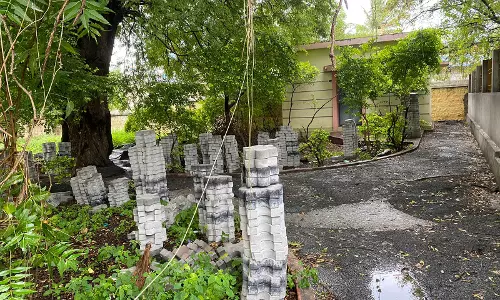 குன்னத்தூர் சிறுவர் பூங்காவை சீரமைக்க டெண்டர் விட்டும்   வேலை தொடங்காத அவலம்