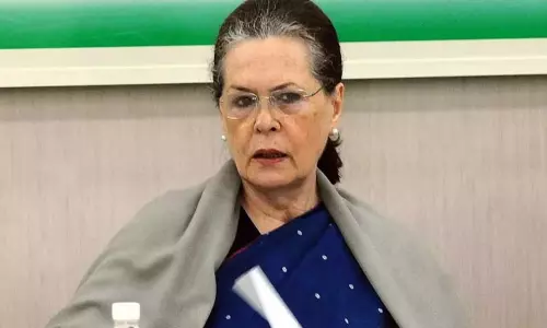 மருத்துவ பரிசோதனைக்காக வெளிநாடு செல்கிறார் சோனியா காந்தி