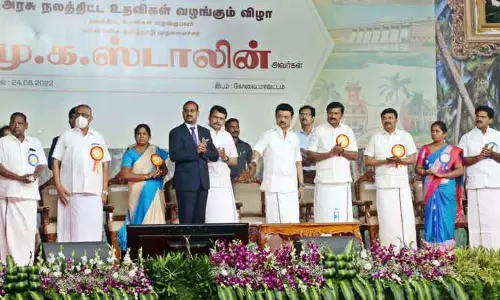 தி.மு.க.வை விமர்சிக்க யாருக்கும் தகுதி இல்லை