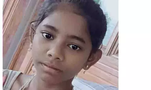 10-ம் வகுப்பு மாணவி தூக்குப்போட்டு தற்கொலை 10-ம் வகுப்பு மாணவி தூக்குப்போட்டு தற்கொலை