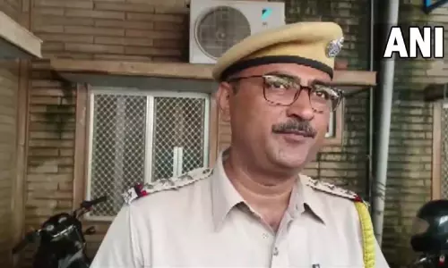 ராஜஸ்தான்: ஆசிரியர் தாக்கியதில் தலித் சிறுவன் படுகாயங்களுடன் மருத்துவமனையில் அனுமதி! ஆசிரியர் கைது ராஜஸ்தான்: ஆசிரியர் தாக்கியதில் தலித் சிறுவன் படுகாயங்களுடன் மருத்துவமனையில் அனுமதி! ஆசிரியர் கைது