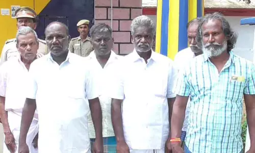7 ஆயுள் தண்டனை கைதிகள் உள்பட 8 பேர் விடுதலை