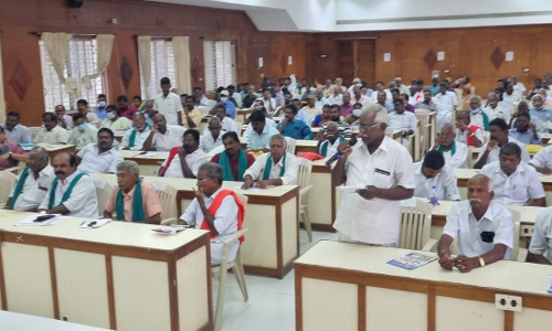 விதை, உரத்தை தட்டுப்பாடின்றி வழங்க வேண்டும்- விவசாயிகள்