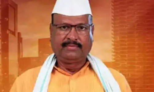 ஆசிரியர் தகுதி தேர்வில் முறைகேடு மந்திரி பதவியில் இருந்து அப்துல் சாத்தரை நீக்க வேண்டும்- காங்கிரஸ் வலியுறுத்தல் ஆசிரியர் தகுதி தேர்வில் முறைகேடு மந்திரி பதவியில் இருந்து அப்துல் சாத்தரை நீக்க வேண்டும்- காங்கிரஸ் வலியுறுத்தல்