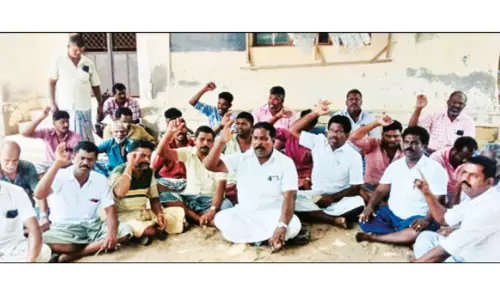 6 பேர் கைதுக்கு எதிர்ப்பு: விசைப்படகு மீனவர்கள் இன்று வேலை நிறுத்தம்